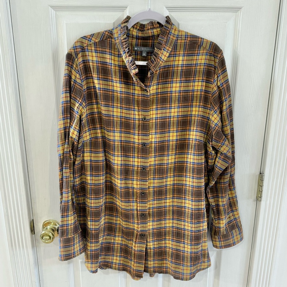 Like New Elliot Lauren plaid blouse in gold brown plaid XL